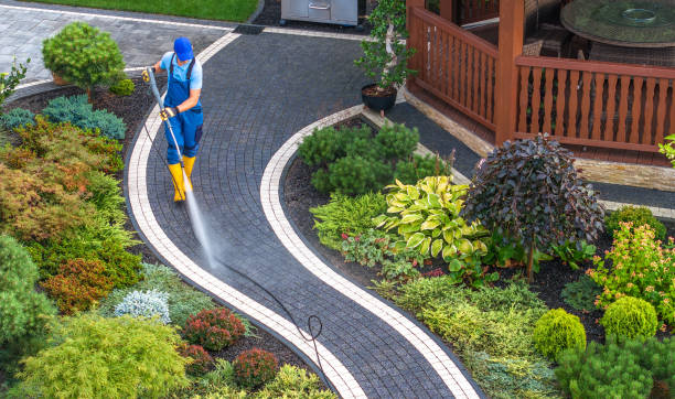 Best Commercial Building Pressure Washing  in Erie, CO